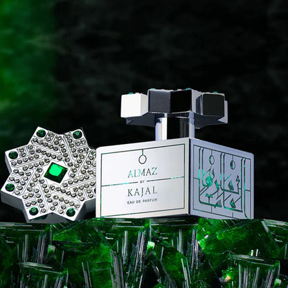 Descubre la esencia única de Almaz de Kajal Eau de Parfum, Dubai, arabe, oriental, un perfume 100% original con envío gratuito a todo Colombia. Sumérgete en una experiencia olfativa, seductora y duradera, con una exquisita fusión de notas tropicales y exóticas.