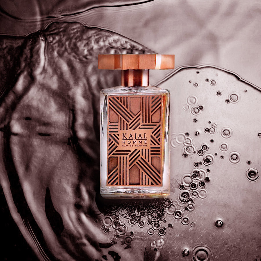 Descubre la esencia única de Homme de Kajal Eau de Parfum, Dubai, arabe, oriental, un perfume 100% original con envío gratuito a todo Colombia. Sumérgete en una experiencia olfativa, seductora y duradera, con una exquisita fusión de notas tropicales y exóticas.