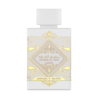 Descubre la majestuosidad de Bade'e Al Oud Oud for Glory de Lattafa Perfumes en nuestra tienda online. Esta joya de la familia olfativa Ámbar Amaderada, diseñada tanto para hombres como mujeres, es la esencia de la elegancia y el lujo. Como parte de nuestra destacada colección de perfumería árabe, Bade'e Al Oud Oud for Glory es 100% original, garantizando autenticidad y calidad. Aprovecha la última tendencia con el mejor precio y envío gratuito a todo Colombia.